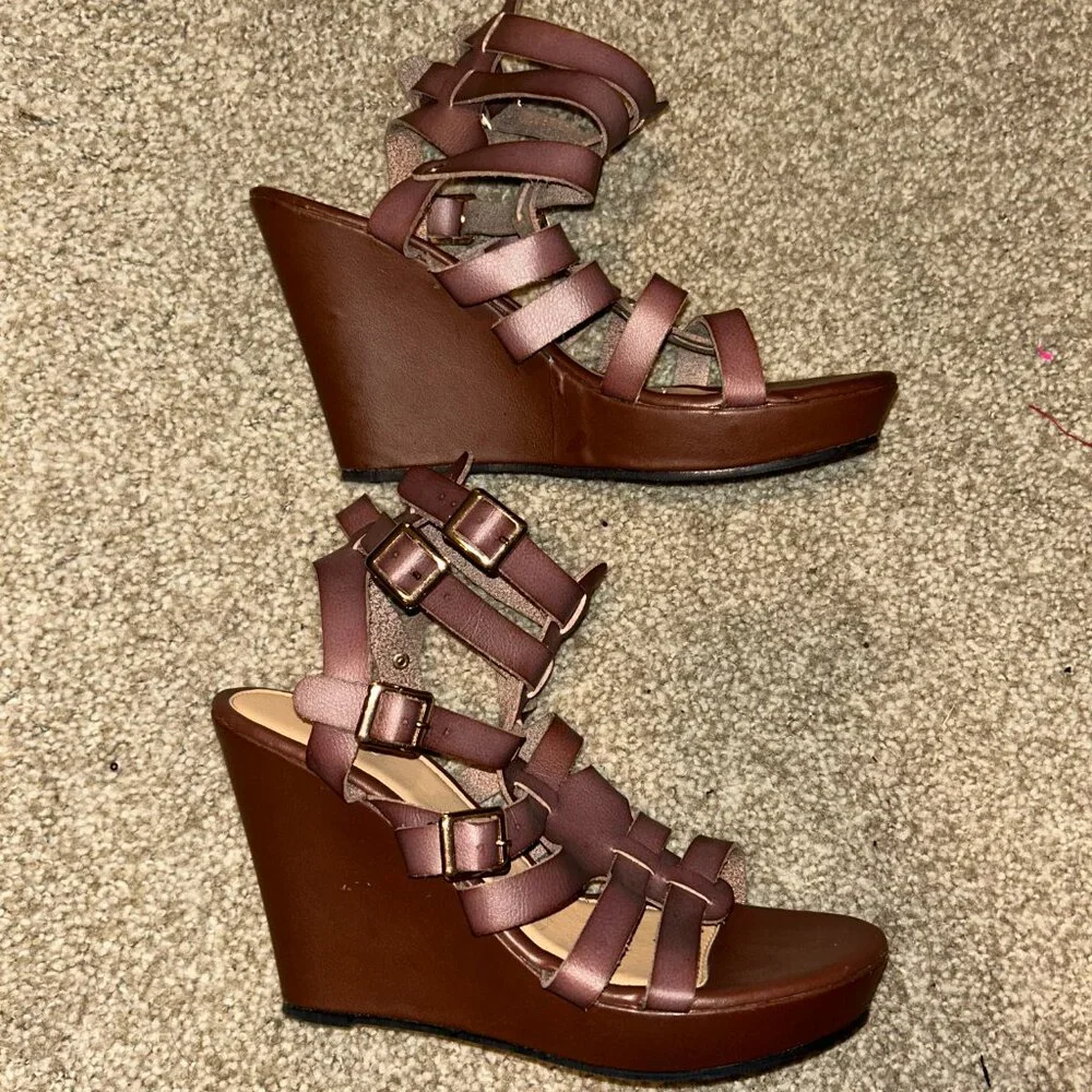 Wedges - Picture 5 of 5